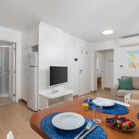 Apartments Anaika At The Beach, Opatija Exterior photo