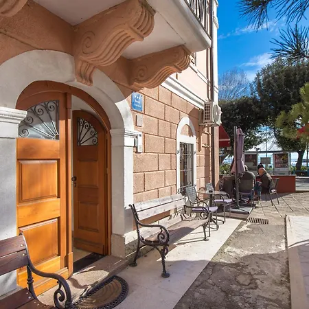 Apartments Anaika At The Beach, Opatija Exterior photo