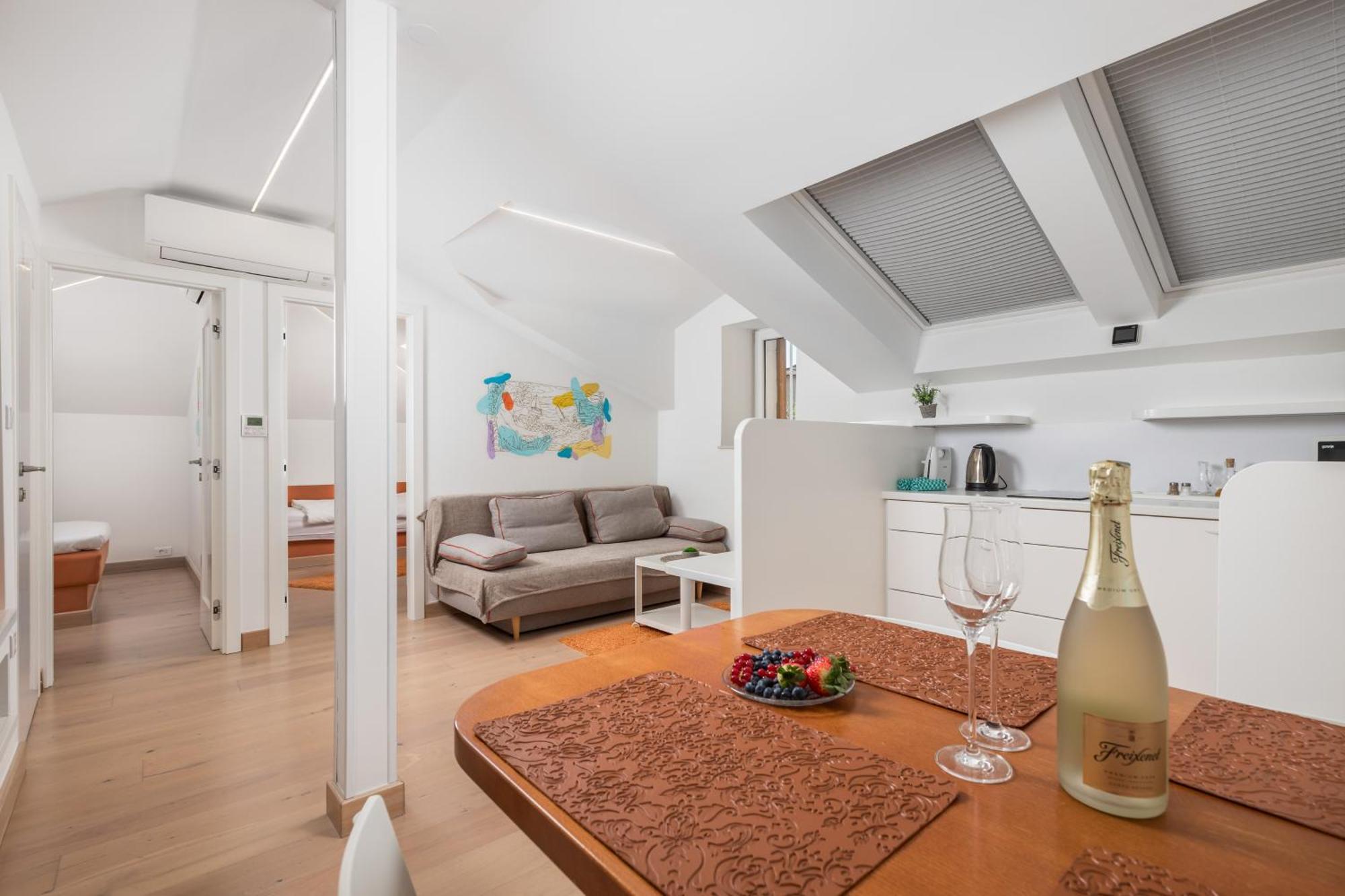 Apartment Anaika At The Beach, Opatija Ika