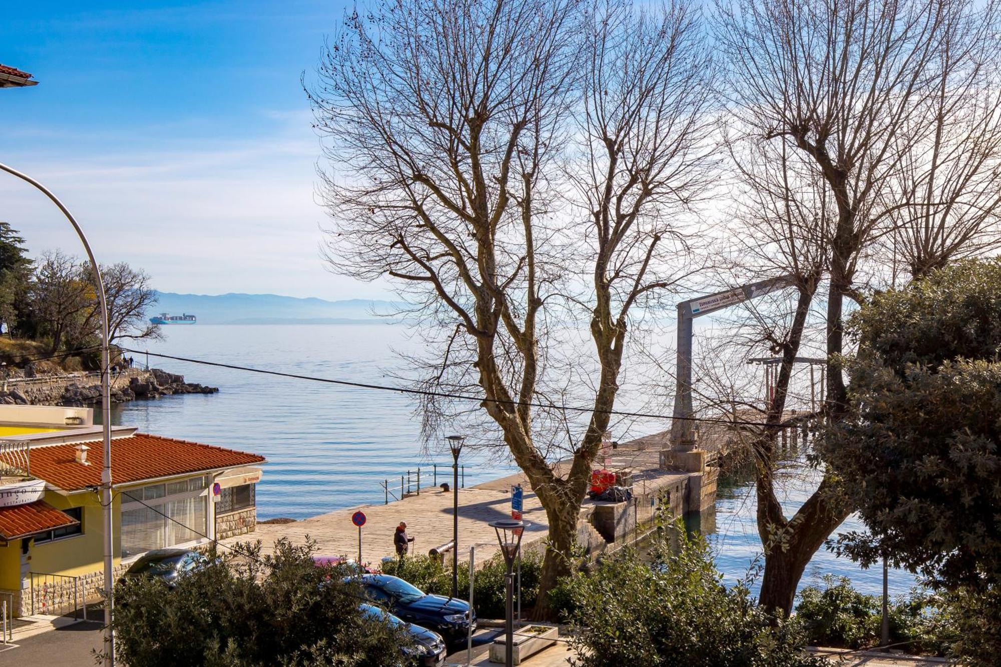 Apartment Anaika At The Beach, Opatija Ika